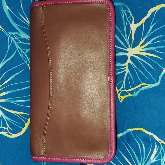 Coach Colorblock Dinky with Tea Roses - Picture 2 of 11